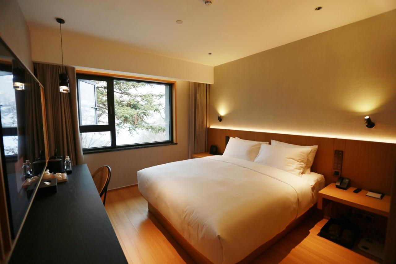 Wudang Mountain The Yew House Hotel Wudangshan Ngoại thất bức ảnh